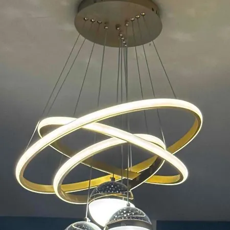 ホームステイ Ale ペスカーラ